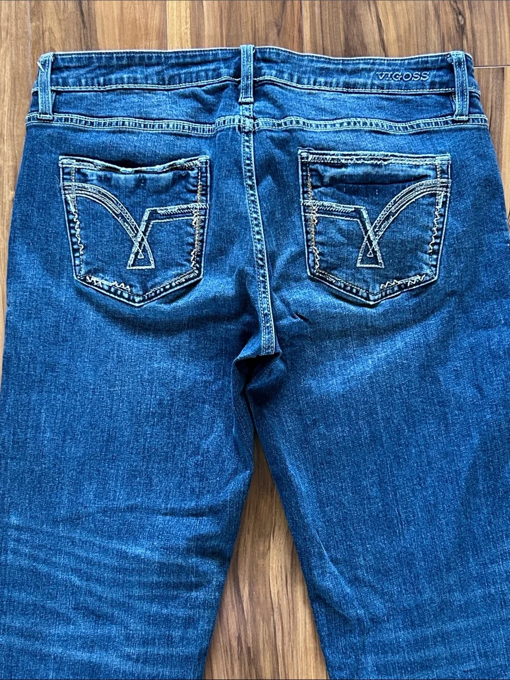 Vigoss Cropped Straight Jeans